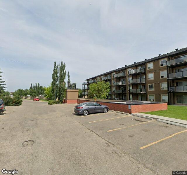 Street view of 423-13907 136 Street NW, Edmonton