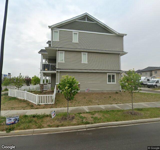 Street view of 924 19 Avenue, Edmonton
