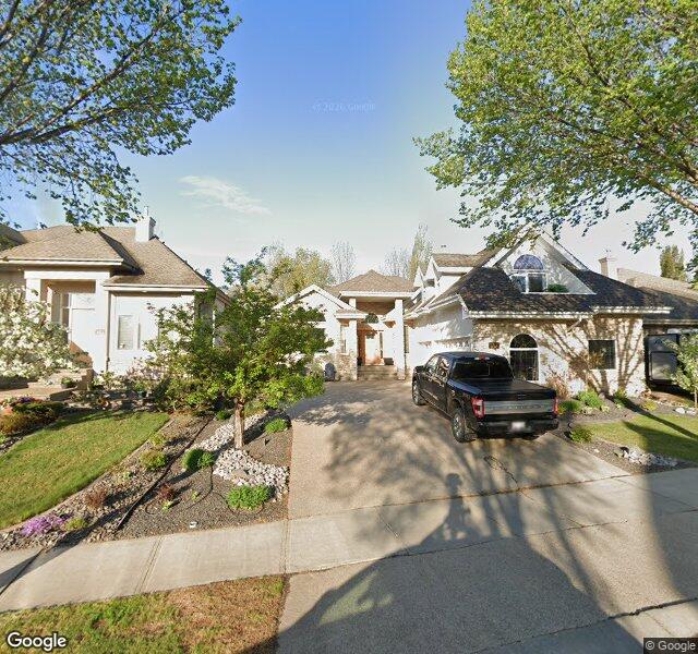Street view of 956 Hollingsworth Bend NW, Edmonton
